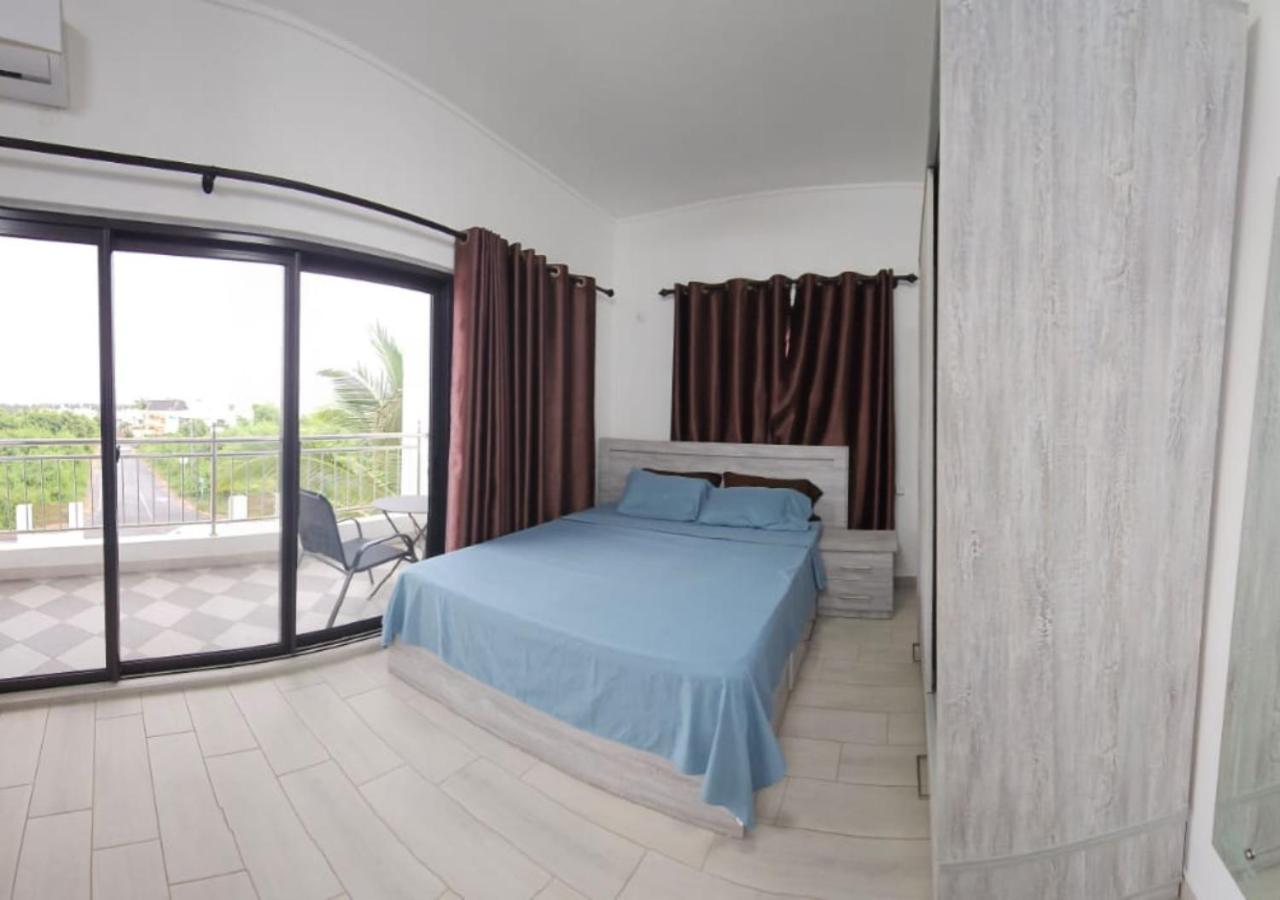 3 Bedroom Family Pool Villa Flic-En-Flac Beach Exterior foto